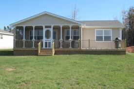 Miminegash Cabin | Doucette’s By The Beach Oceanfront Cottages Suite