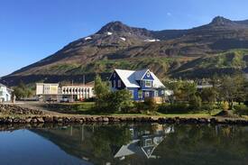 Seydisfjordur House | Spacious double room at the Old Apothecary