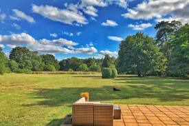 Hurley Villa | Fabulous accommodation in the center of Hurley