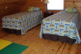 Carlyle Lake Cabin | Cottages at Mariner's Resort at Carlyle Lake,62231