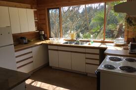 Salt Spring Island House | Bay Tree Studio on Frog Valley Farm
