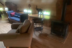 East Dubuque Bed & Breakfast | Captain Merry Mansion- Egyptian Suite