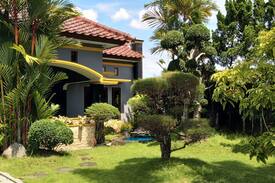 Baturetno House | The Shrine Homestay