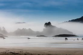 Tofino House | Beachfront Lookout Suite on Chesterman Beach.