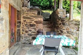 Beariz Cabin | Casa en la montaña de la Galicia profunda O VAL