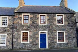 Banff House | Stone Cottage in conservation area of Banff