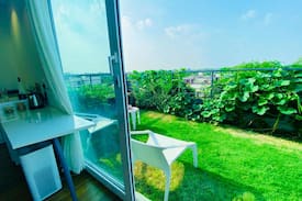 Greater Kailash I Apartment | MES Secret Hide-out Beautiful Terrace w/ Jacuzzi