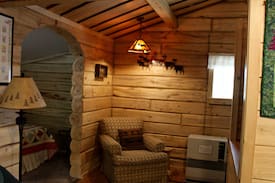 Sutton Cabin | Homestead Guest Cabins