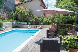 Foix Bed & Breakfast | Surya Pyrenees B&B Foix - Yoga/Pool/Views/Gdn Rm 3