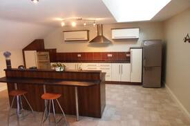 Killarney Apartment | Mangerton Suite-Luxury Self Catering @ Ethan House