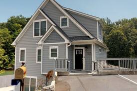 Seneca House | Loran Pointe Cir