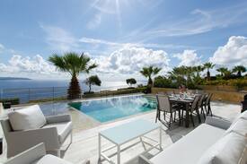 Ghajnsielem Villa | Exclusive 5☆ Villa w/ 3 Pools + Best View in Malta
