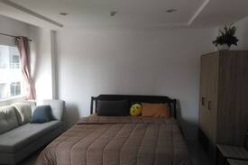 Na Kluea Apartment | **Cozy Studio in Brand New TrioGems Condominium**