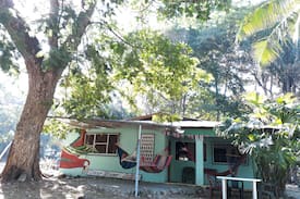 Pavones House | Clear River beach front Hostel.