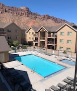 Moab South Valley Apartment | 4-G The Ancient Art Condo (Second Floor/Pool Side)