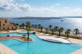 Ghajnsielem Villa | Exclusive 5☆ Villa w/ 3 Pools + Best View in Malta