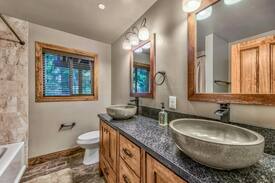 Montgomery Estates House | Rimrock Luxury Mansion 10 Minutes From Heavenly 6 Bedroom 4 Bath