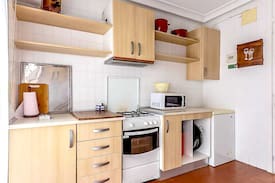 Valdecaballeros Villa | Big villa with swimming-pool & Wifi