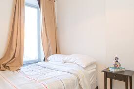 East Harlem Apartment | Sun-drenched 1BD in Upper East Side