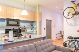 East Harlem Apartment | Sun-drenched 1BD in Upper East Side