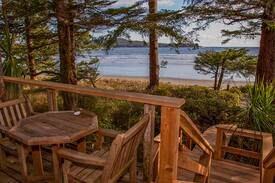 Tofino House | Beachfront Lookout Suite on Chesterman Beach.
