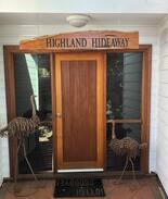Bairnsdale House | Highland Hideaway Studio House