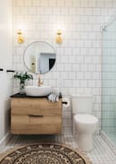 Yellowknife House | Waterfront Nordic Getaway - Licensed B&B