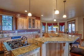 Tamarack House | George W. Bush Estate Home with Apt. | Tamarack Resort | Sleeps 10