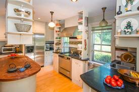 Rehoboth Bed & Breakfast | Close to PVD- Unique B&B, Exceptional Breakfast!