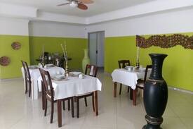Palapye Bed & Breakfast | Belle Vue Bed and Breakfast