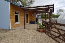 Crusheen Cabin | Garden Cottage is the place to start an adventure.