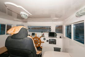 As Sifah Boat Rental | Muscat ,charter Dhow,Floating home