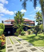 Baturetno House | The Shrine Homestay