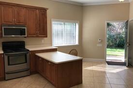Gainesville House | Entire guest apartment in serene, wooded setting