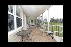 Miminegash Cabin | Doucette’s By The Beach Oceanfront Cottages Suite