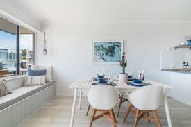 Coolum Beach Apartment | Absolute Beachfront - First Bay Beach - Coolum