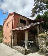 Beariz Cabin | Casa en la montaña de la Galicia profunda O VAL