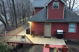 Meadow Bridge House | Mary’s Place on New River- Rest, Relax, Rejuvenate
