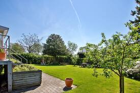Soborg House | Cosy house with beautiful garden
