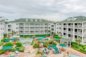 Northeast Virginia Beach Apartment | Turtle Cay Resort- studio sleeps 4 near beach