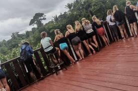 Boven Saramacca Cabin | Alafasi boto pasilodge nature at its best!!