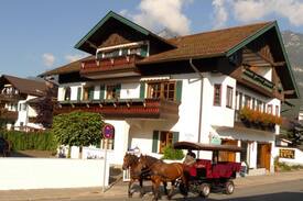Garmisch-Partenkirchen Apartment | Ferien-Apartment 3 mit ❤️im Zentrum von Garmisch