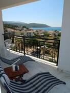 Foinikounta Apartment | Großzügige Ferienwohnung in Finikounda mit bezauberndem Ausblick auf das Meer