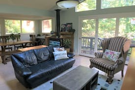 Larkspur House | Live in the Redwoods! - Discount on longer stays