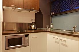 Sullivan's Cove Hotel | Zero Davey Boutique Apartments - Deluxe Davey Studio