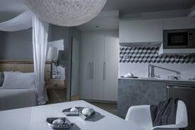 Stalida Apartment | Skajado - Superior Triple Studio Sea Front