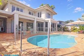 Sanctuary Cove House | GCHH - Summerhaze @ The Cove
