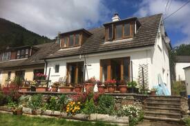 Aberfeldy Cabin | 4 Appin Cottages, Dull by Aberfeldy