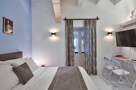 Valletta Apartment | Valletta Luxury Vacation Studio Apartment