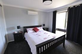 Mansfield House | Self Contained Studio with country views